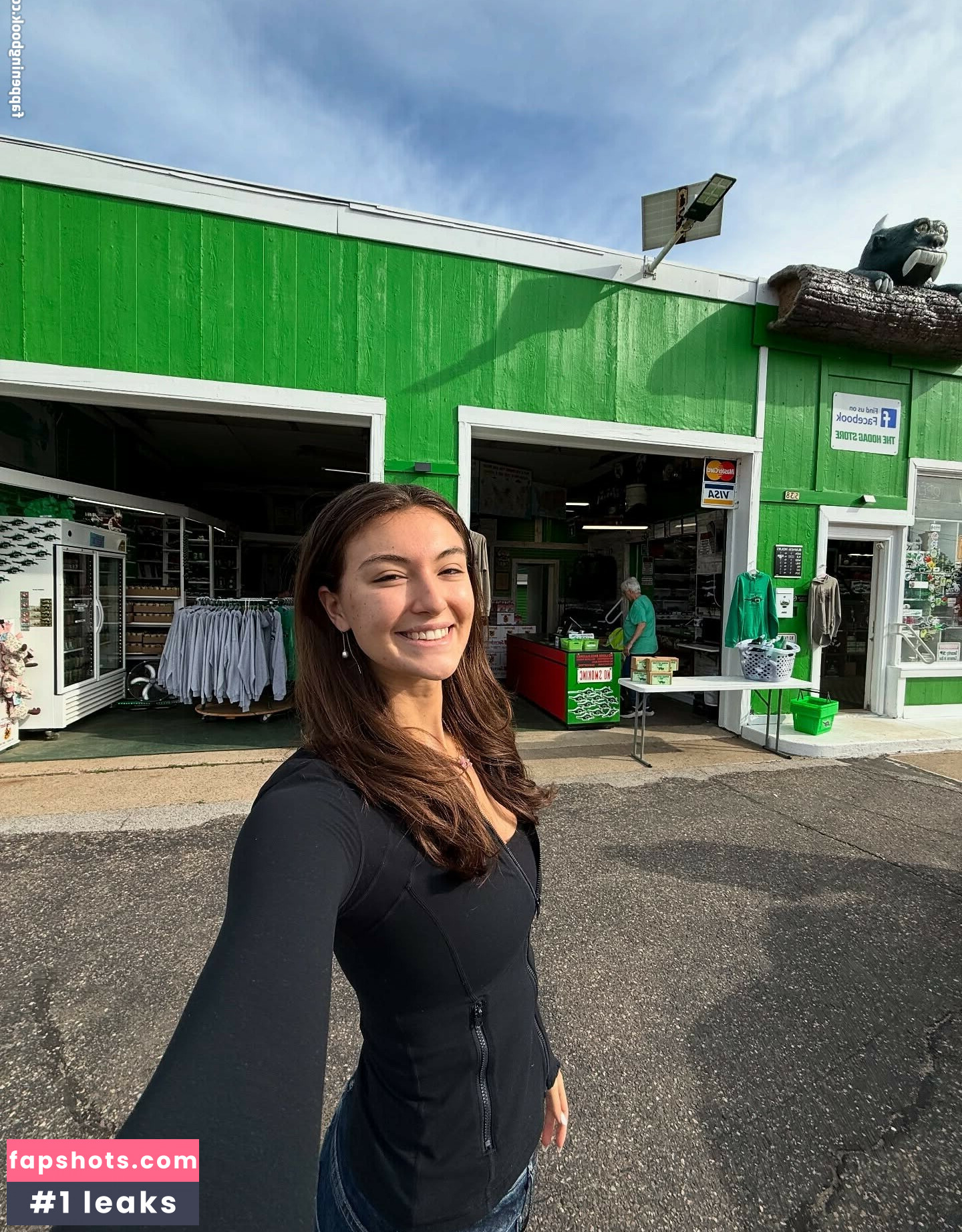 Rachel Michelle gallery photo #53