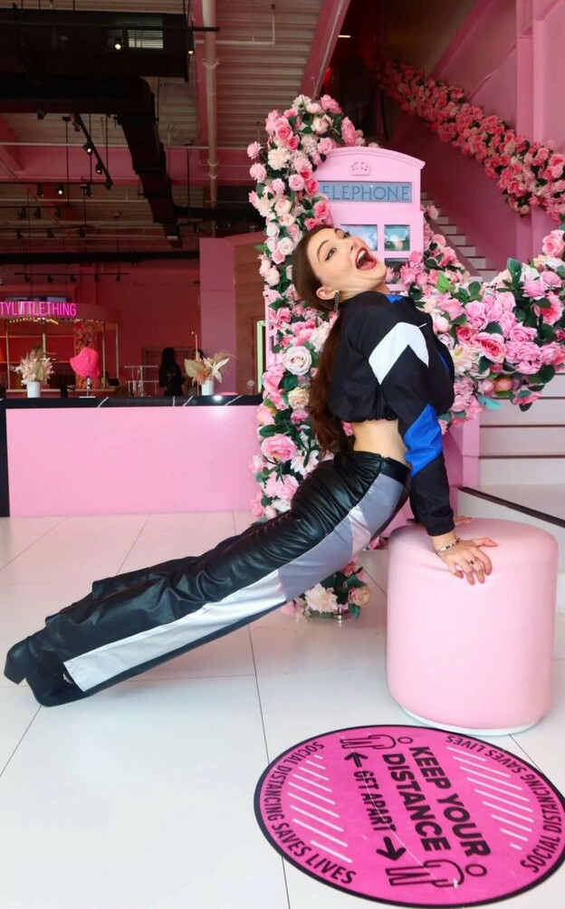 rachel-michelle gallery photo #2965