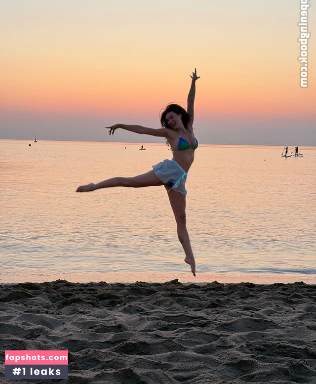 Rachel Pizzolato gallery photo #30