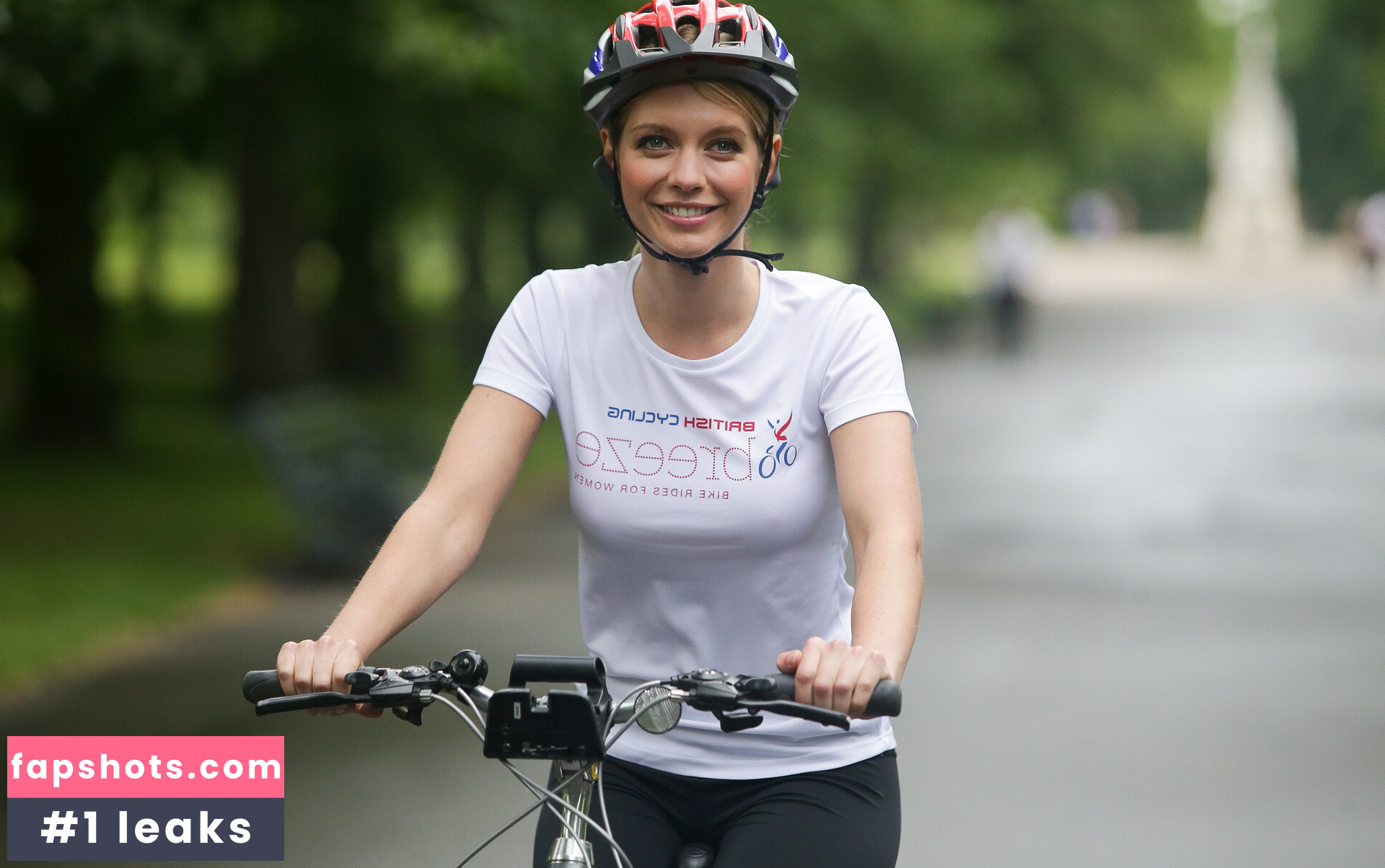 Rachel Riley gallery photo #42