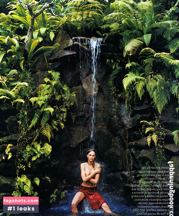 Rachel Roberts gallery photo #11