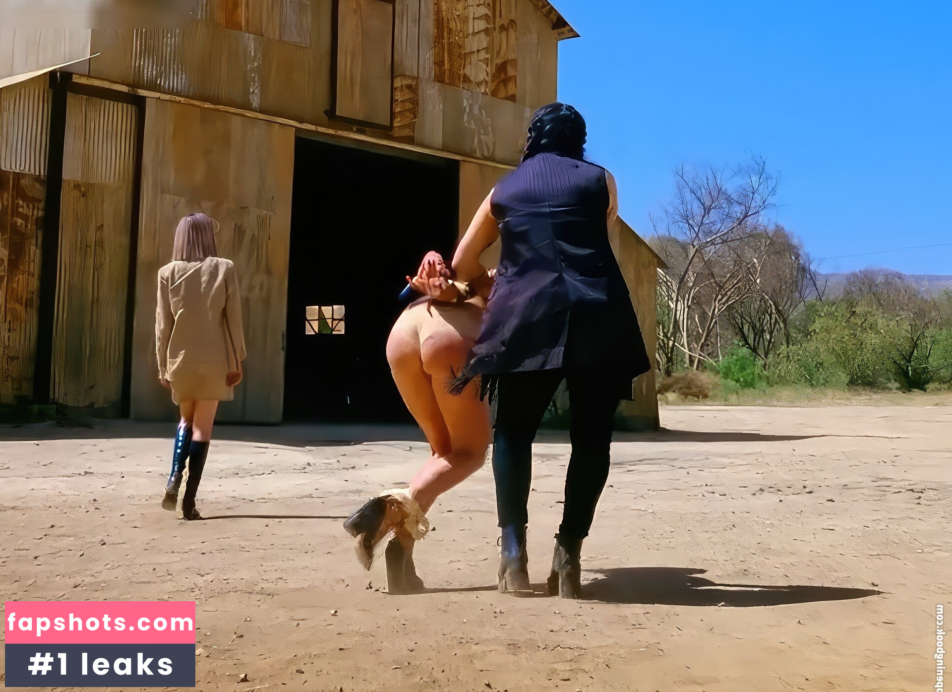 Rachel Roberts gallery photo #20