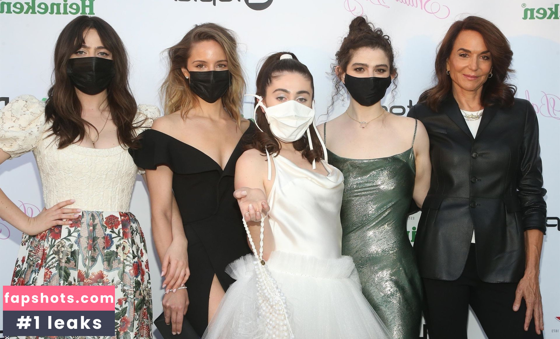 Rachel Sennott gallery photo #134