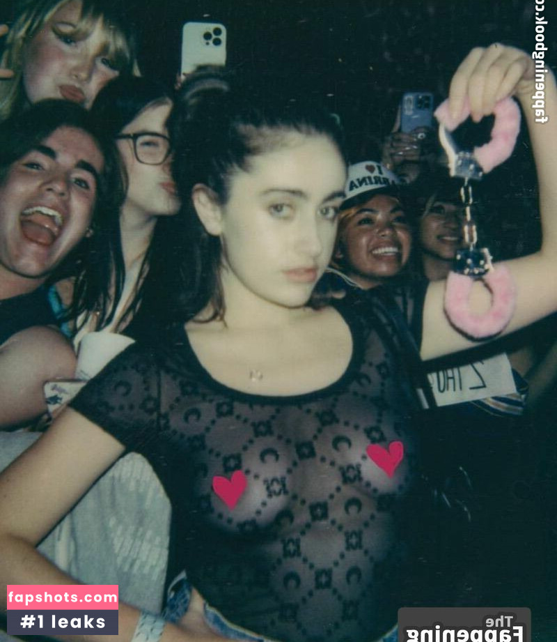 Rachel Sennott gallery photo #42