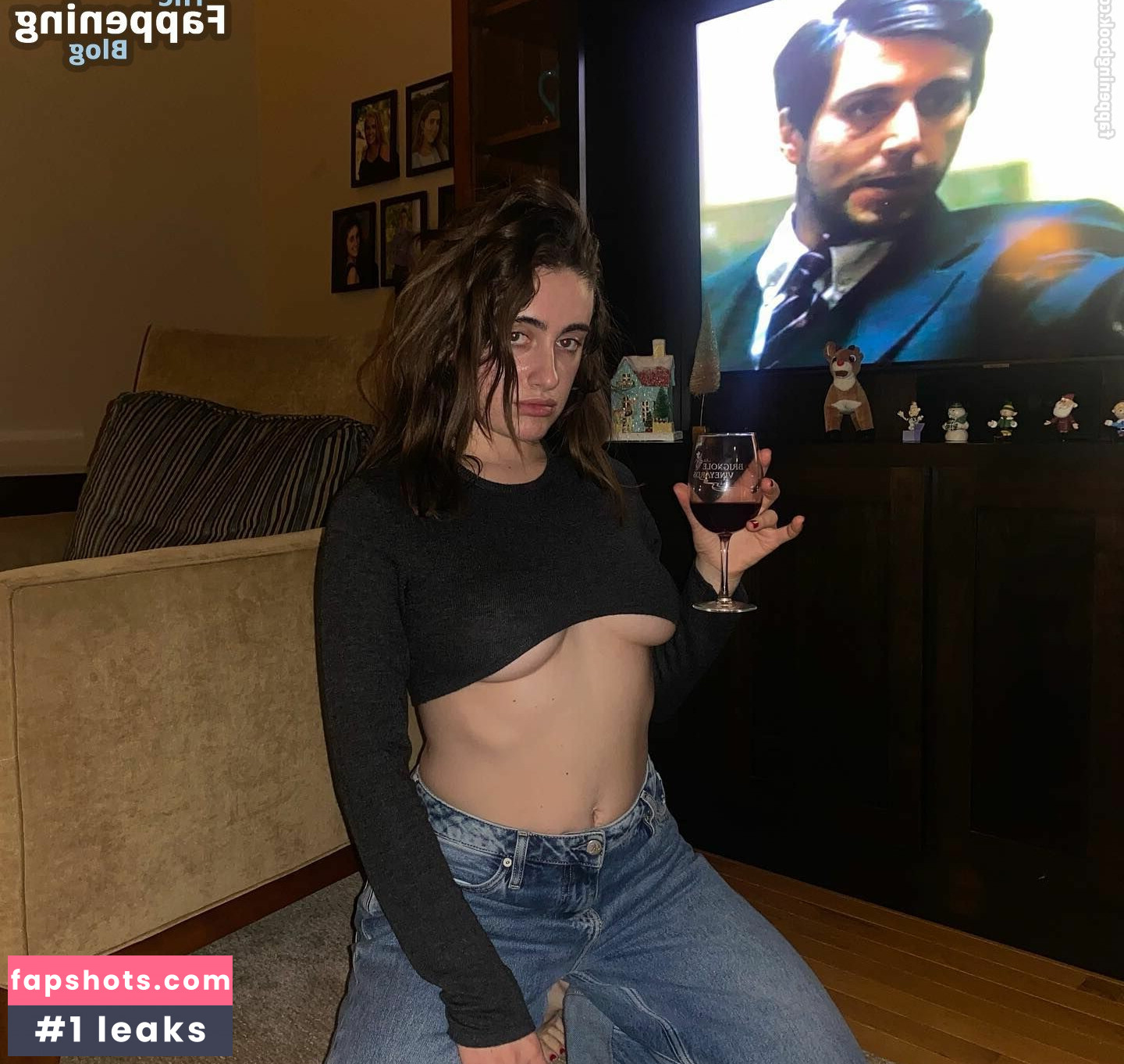 Rachel Sennott gallery photo #73