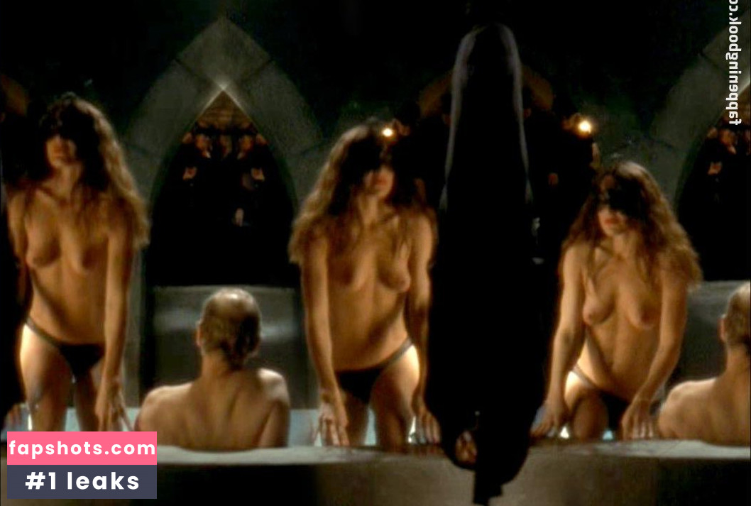 Rachel Shelley Nude Leaks OnlyFans Photos #16 - LeakJerk