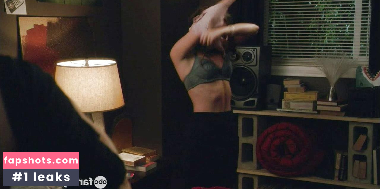 Rachel Shenton gallery photo #3