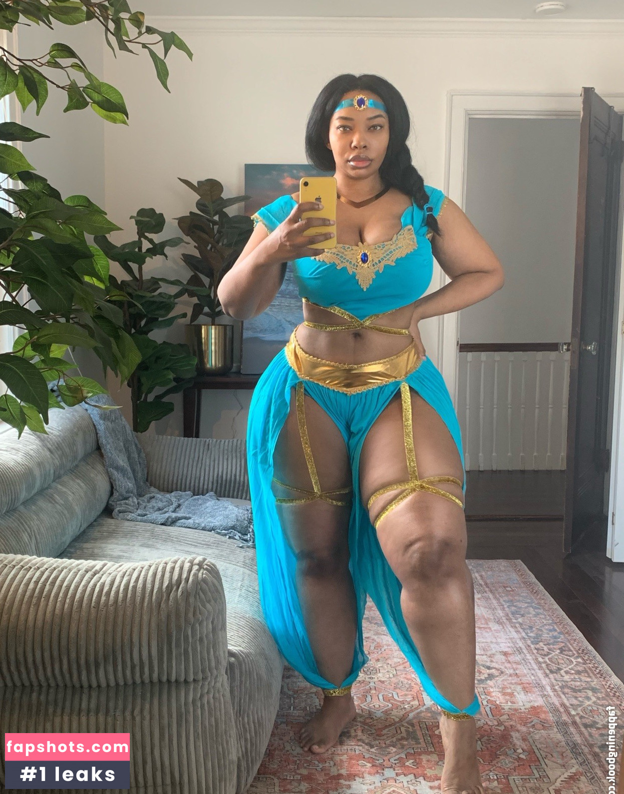 Rachel Storms gallery photo #25