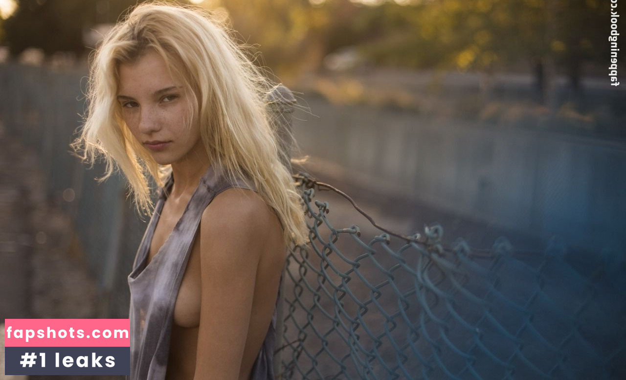 Rachel Yampolsky gallery photo #51