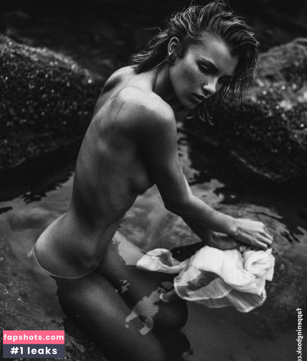 Rachel Yampolsky gallery photo #69