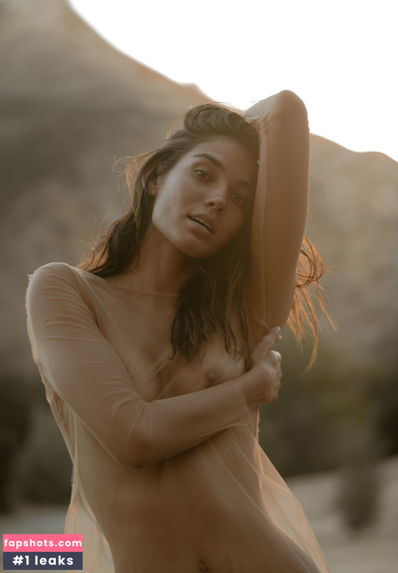 Rachell Vallori gallery photo #4