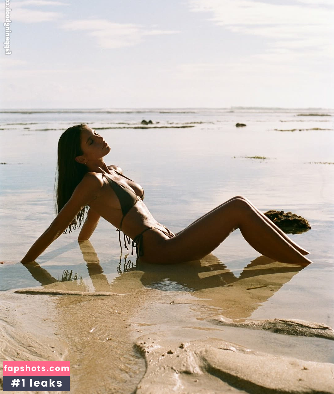 Rachelle Van Waardhuizen gallery photo #312