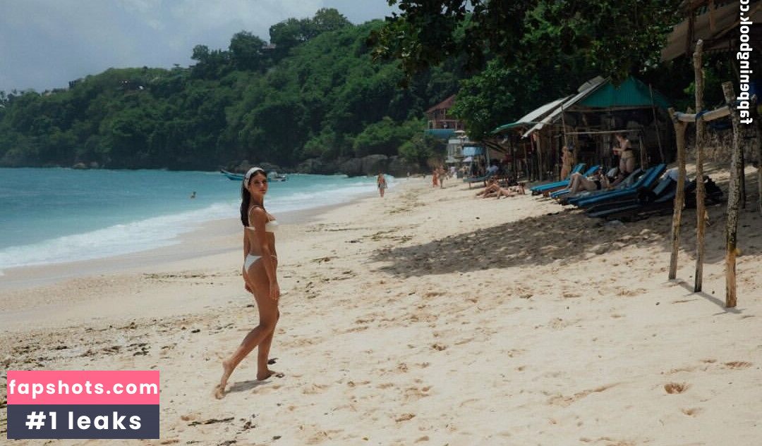 Rachelle Van Waardhuizen gallery photo #340