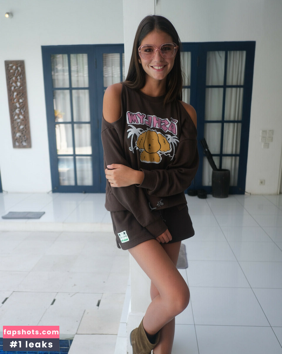 Rachelle Van Waardhuizen gallery photo #75