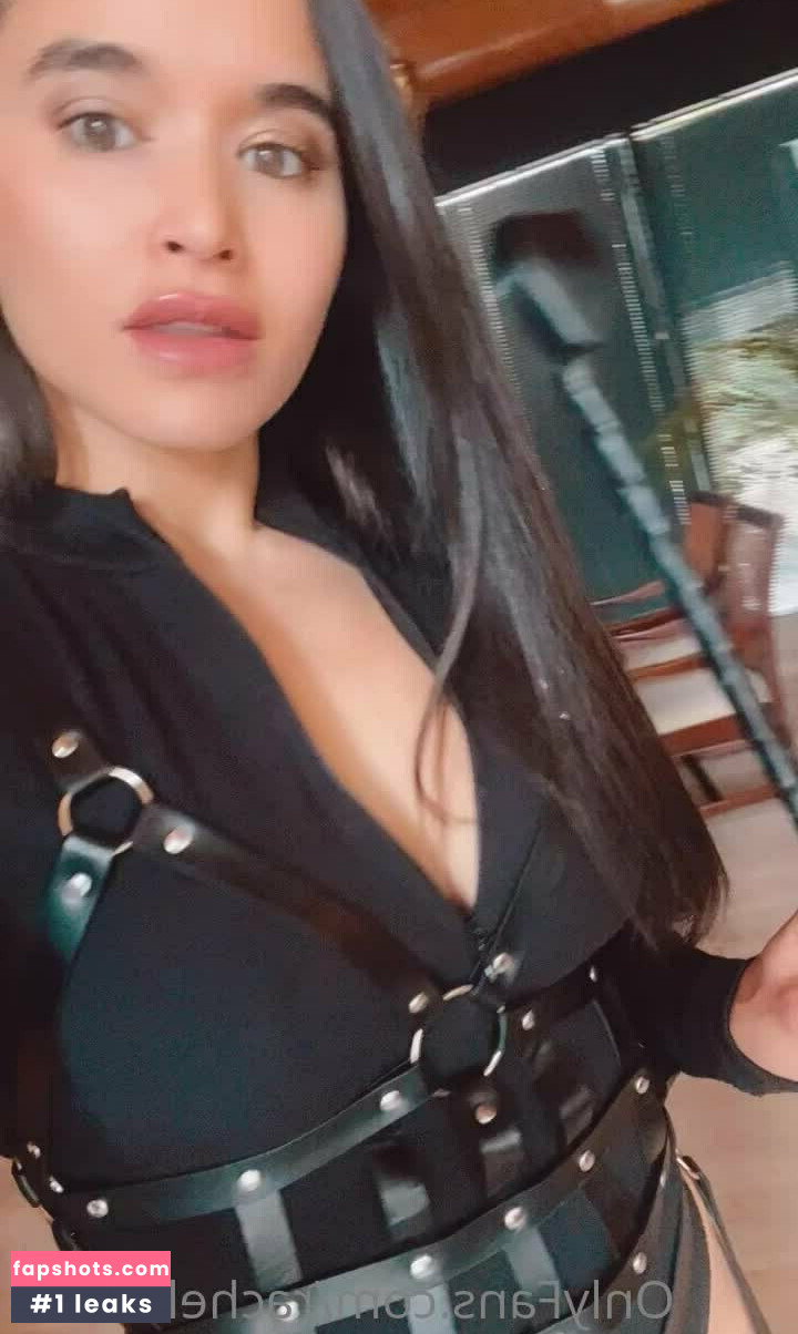 Rachelle Vank gallery photo #54