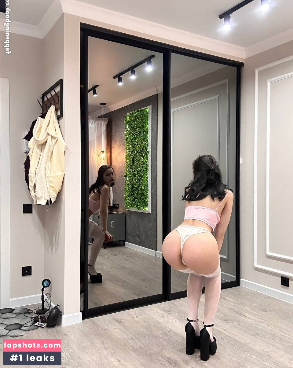 Rada_03 gallery photo #8