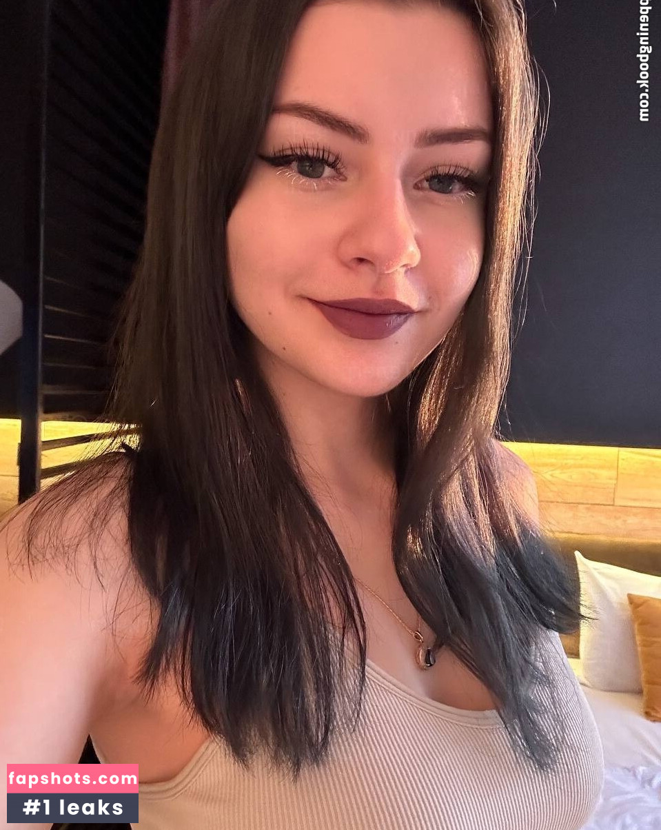 Rada_03 gallery photo #9