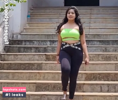 Radhika Maroo gallery photo #3