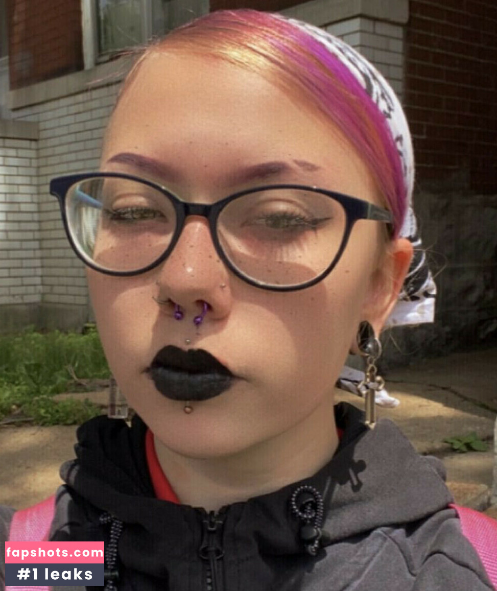 radianttoilet Nahé úniky fotek pouze od fanoušků #8 - Fapshots