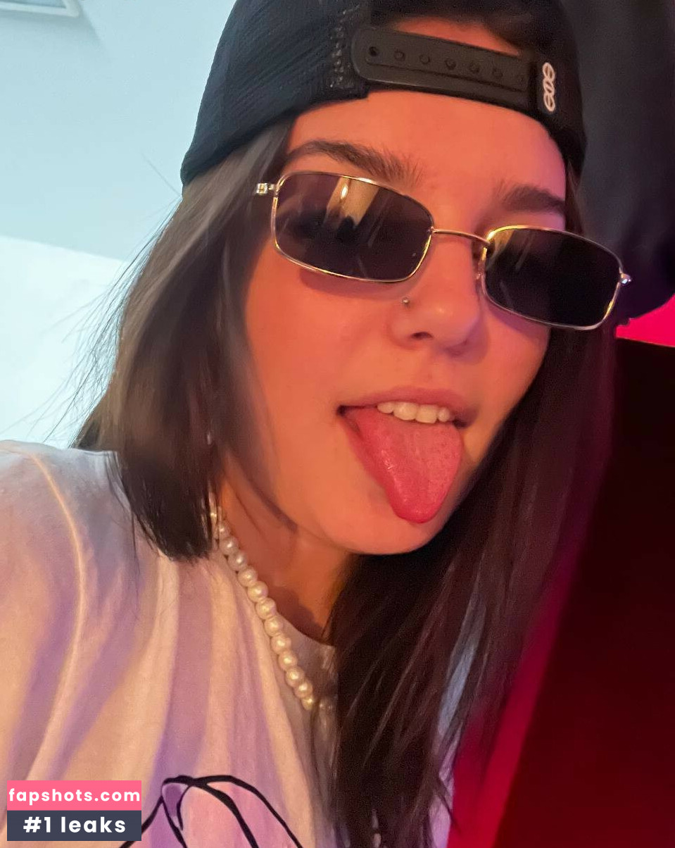 Radmila Maro Nude Leaks OnlyFans Photos #51 - Fapshots