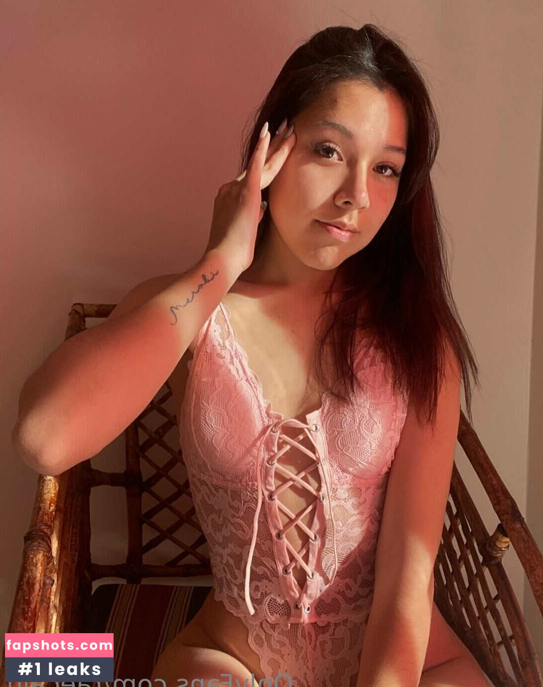 raecalu gallery photo #9