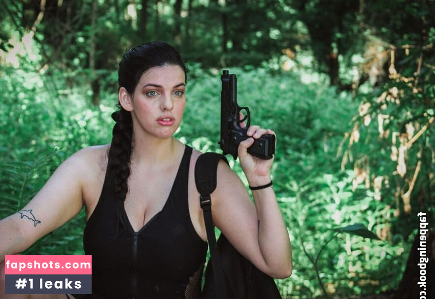 raeoticneutral gallery photo #6