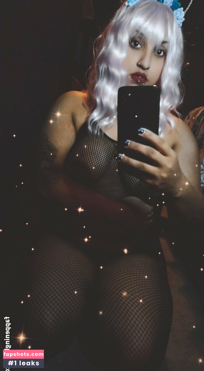 raeraejiggles Filtración Desnuda OnlyFans Foto #25 - Fapshots