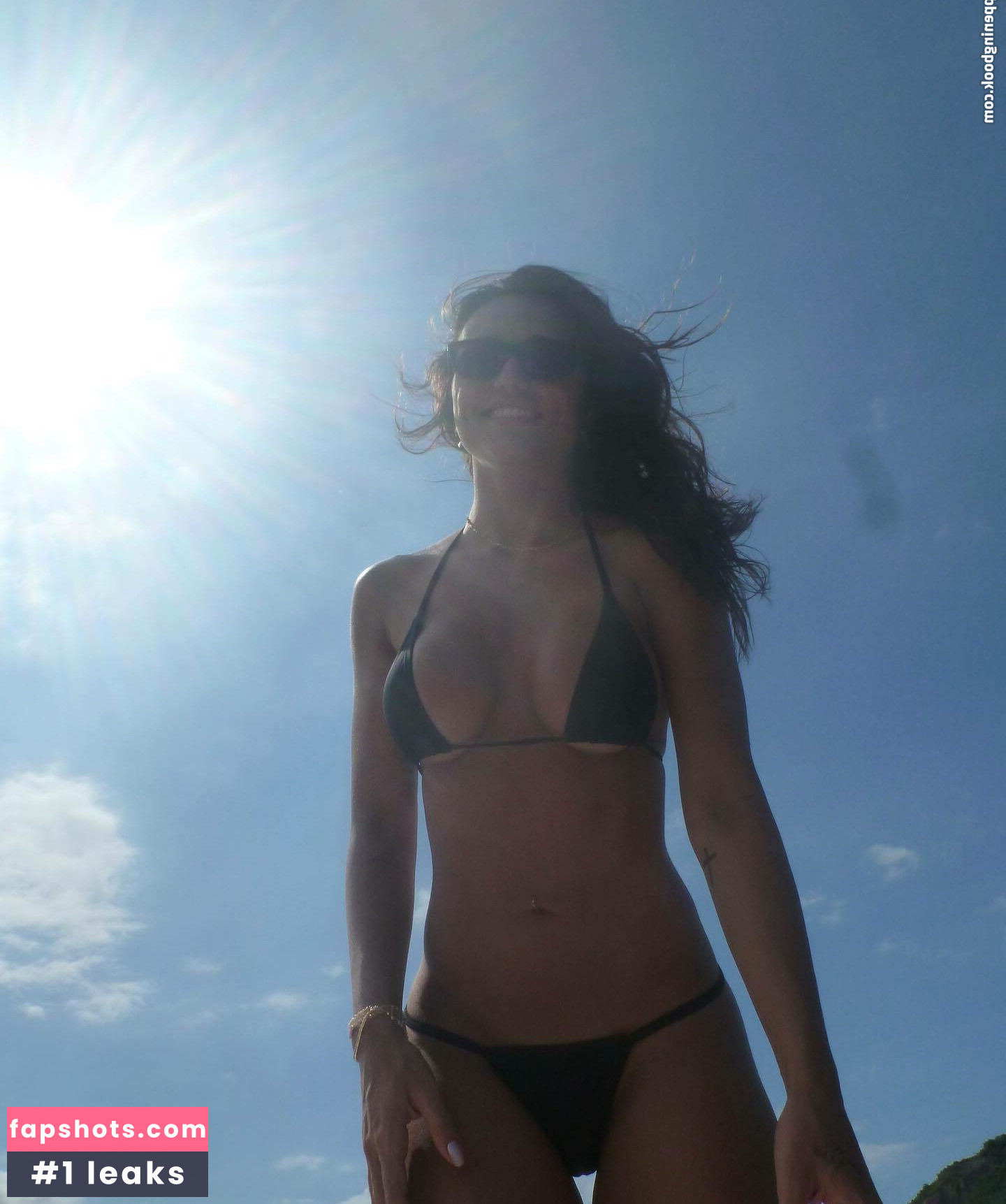 Rafa Kalimann gallery photo #28