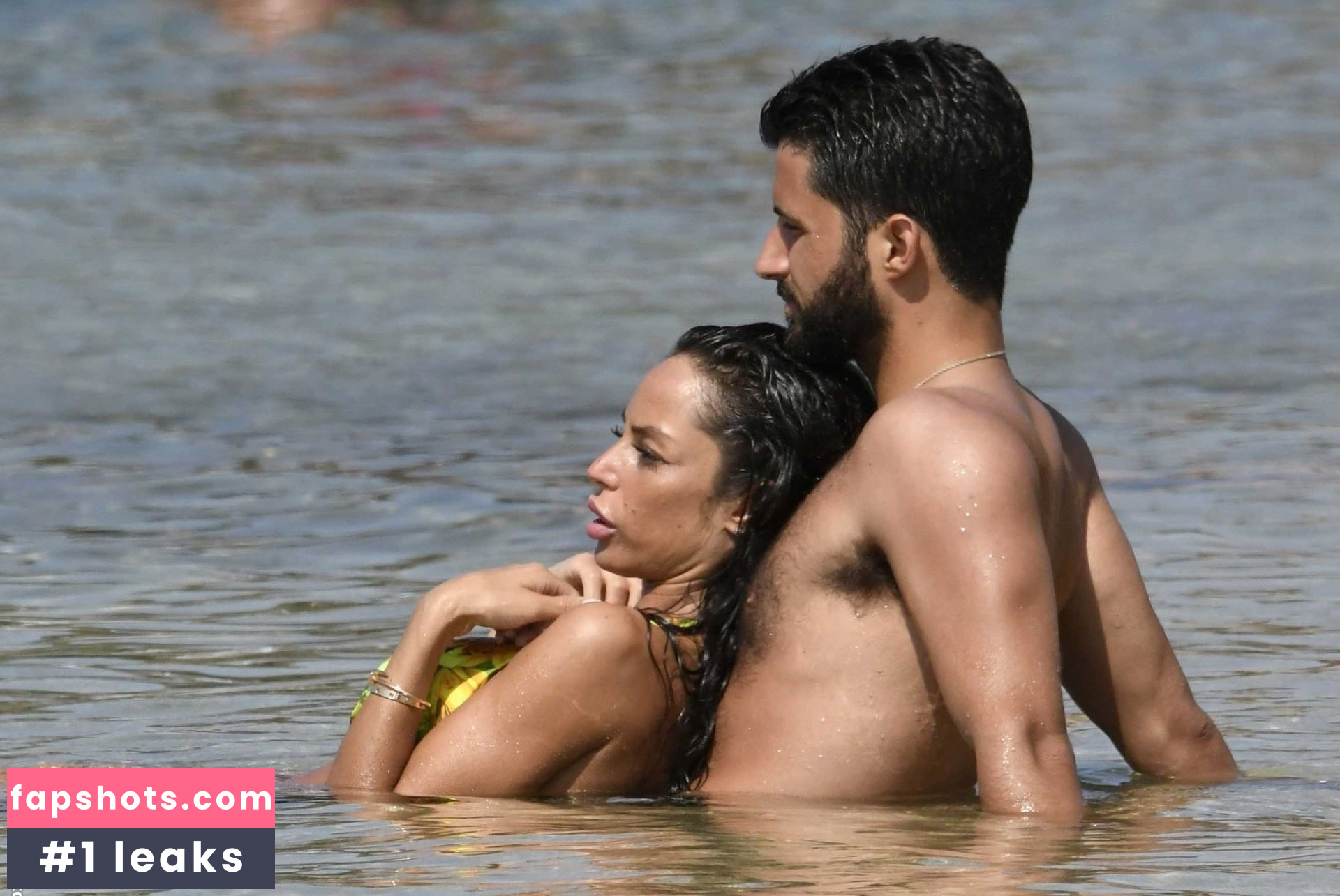 Raffaella Fico gallery photo #104