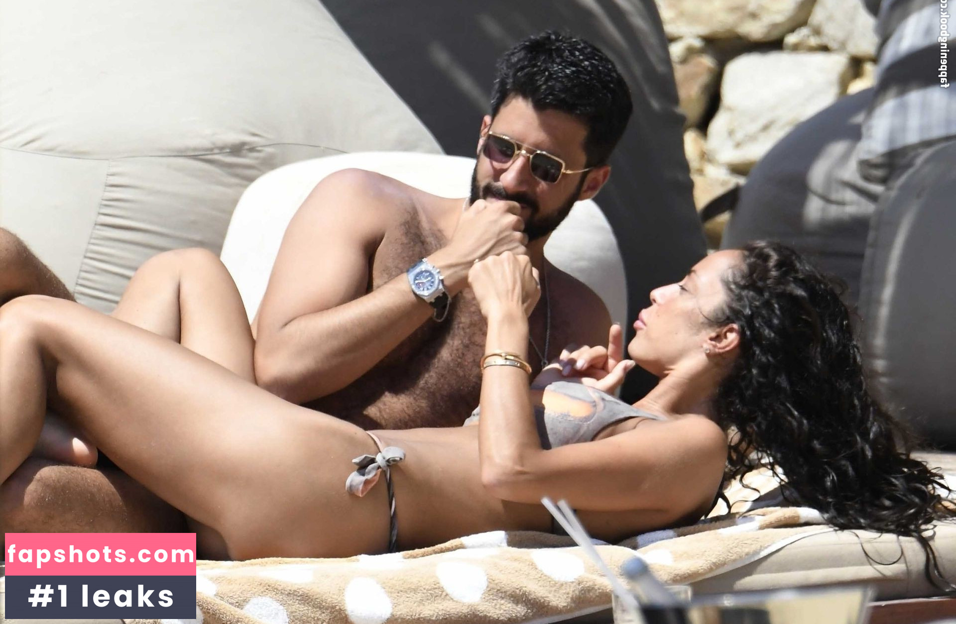 Raffaella Fico gallery photo #14