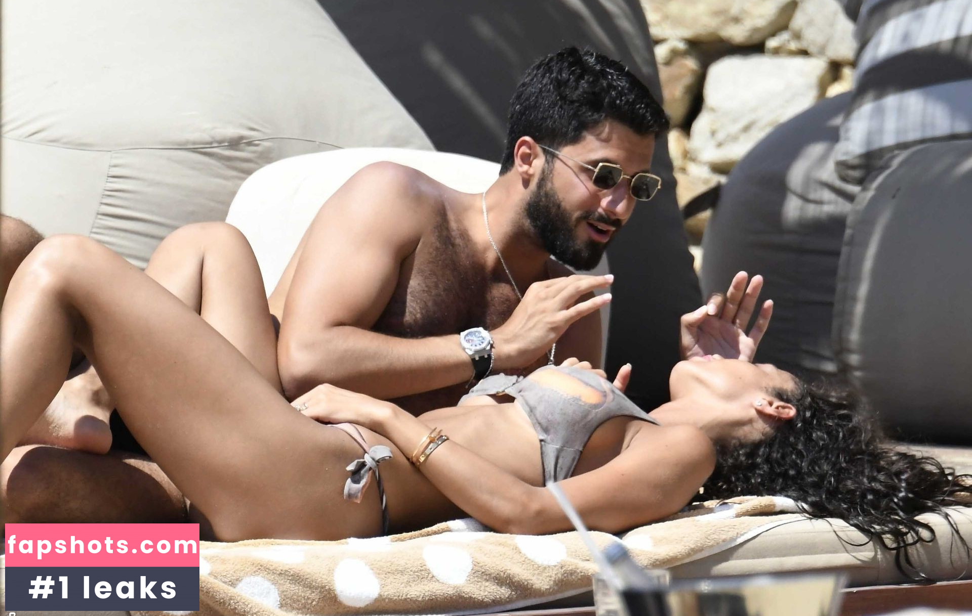 Raffaella Fico gallery photo #25