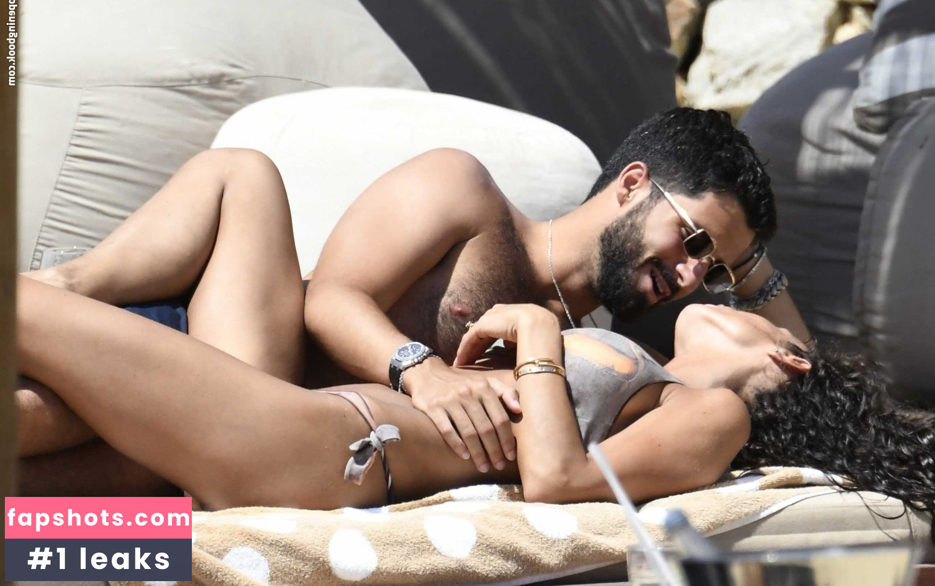 Raffaella Fico gallery photo #26