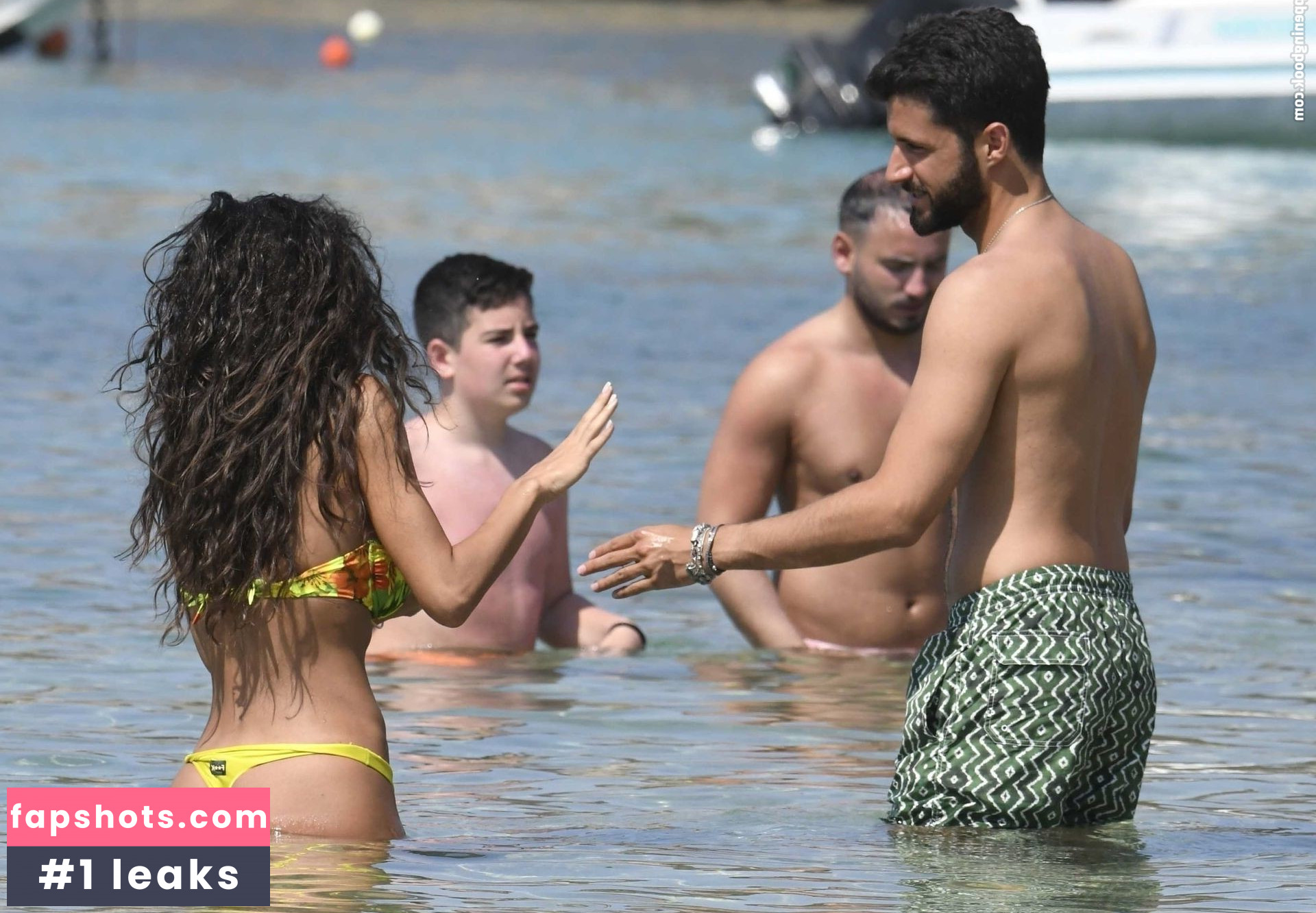 Raffaella Fico gallery photo #82