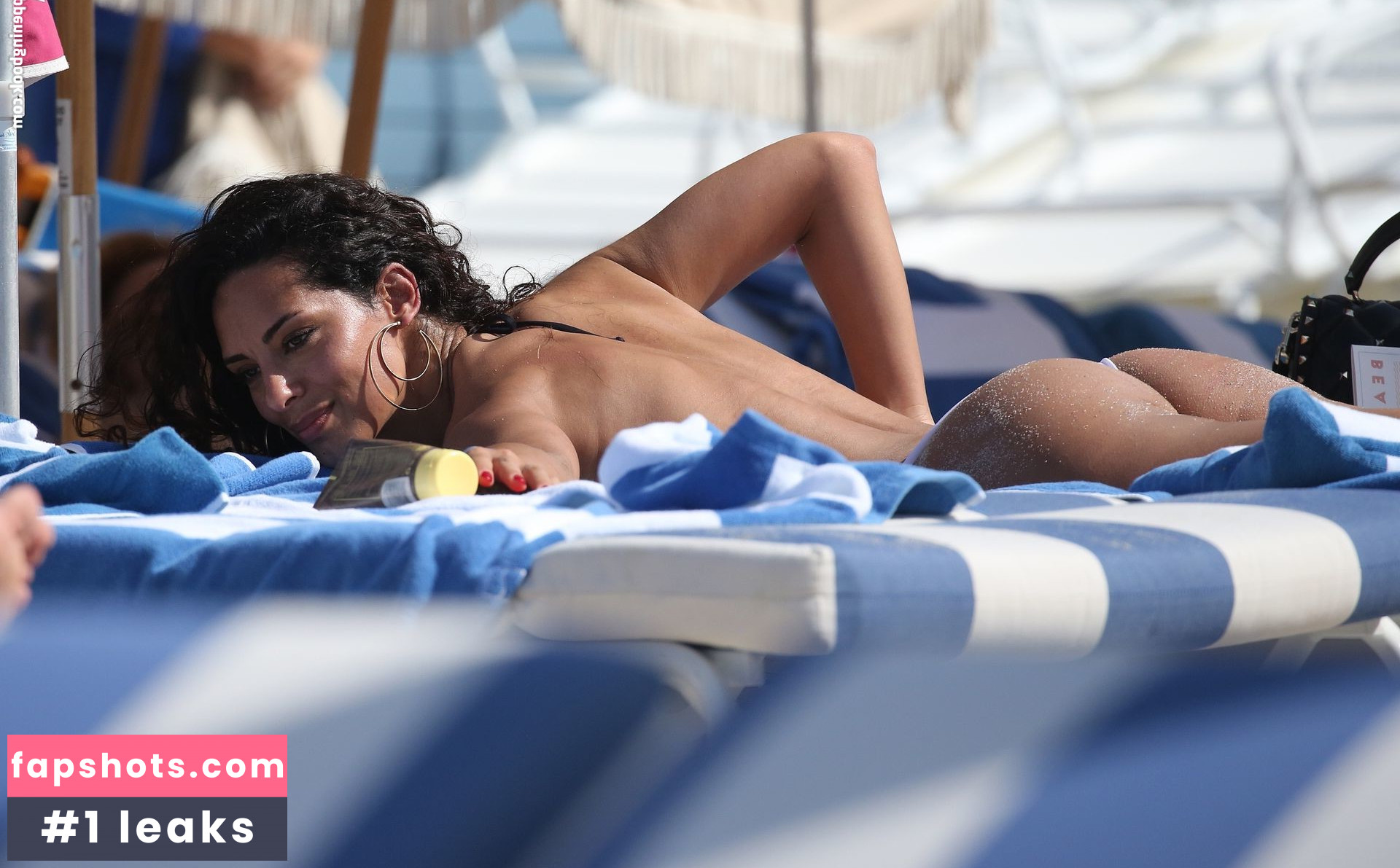 Raffaella Modugno gallery photo #12