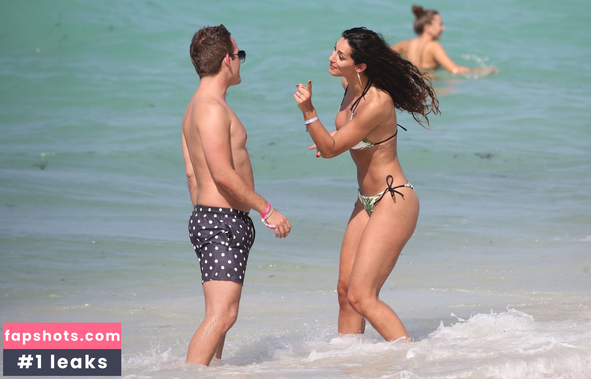 Raffaella Modugno gallery photo #34