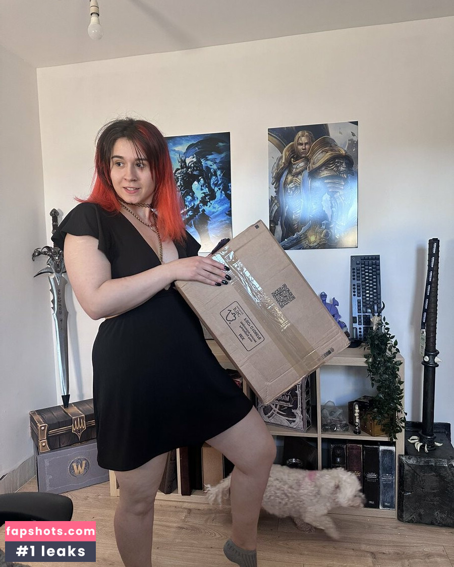 Rage Darling gallery photo #15