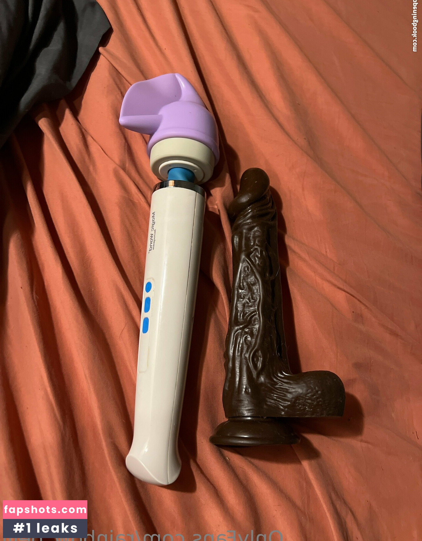 rainbow_belli gallery photo #10