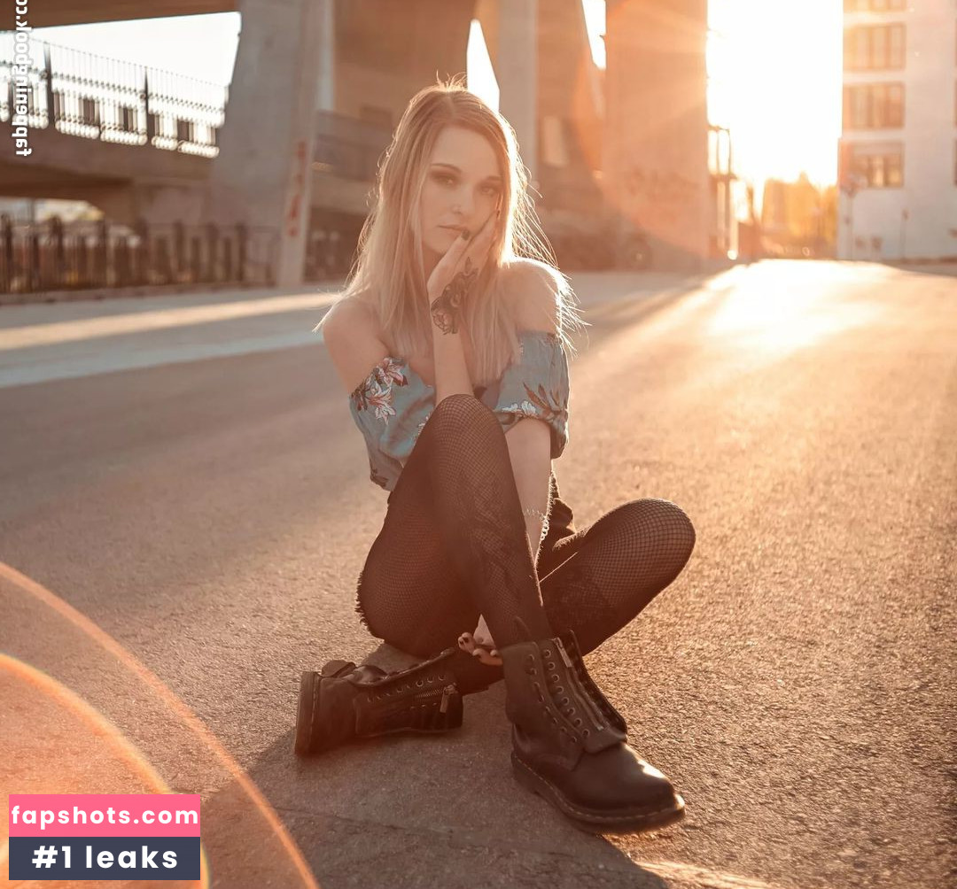 rainbowf0x gallery photo #49