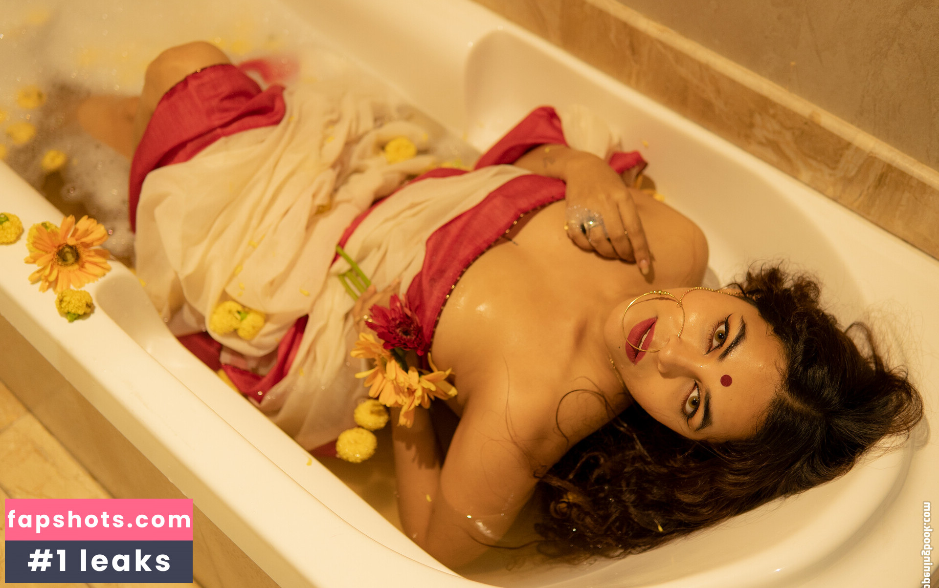 rainbowgal_chahat gallery photo #5