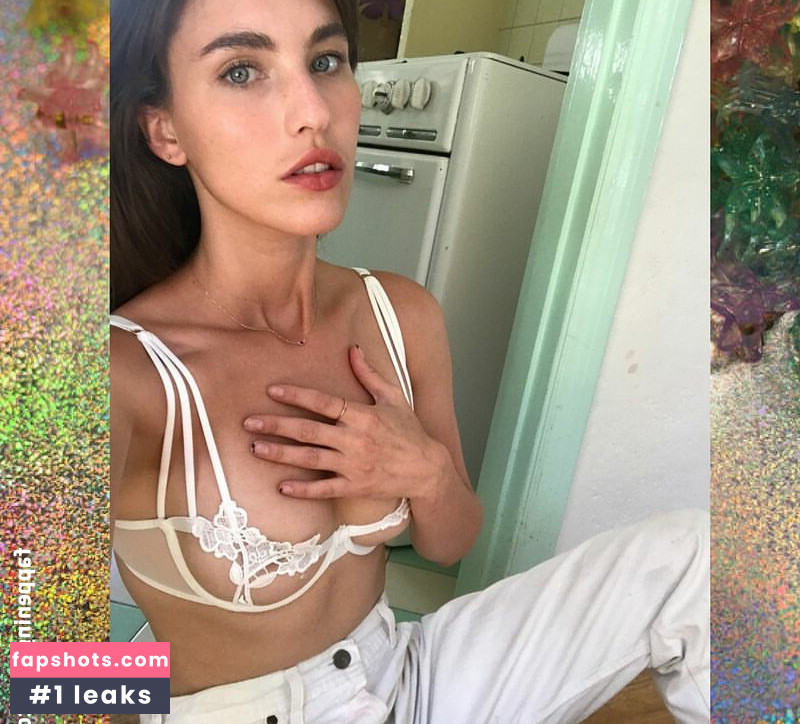 Rainey Qualley gallery photo #11