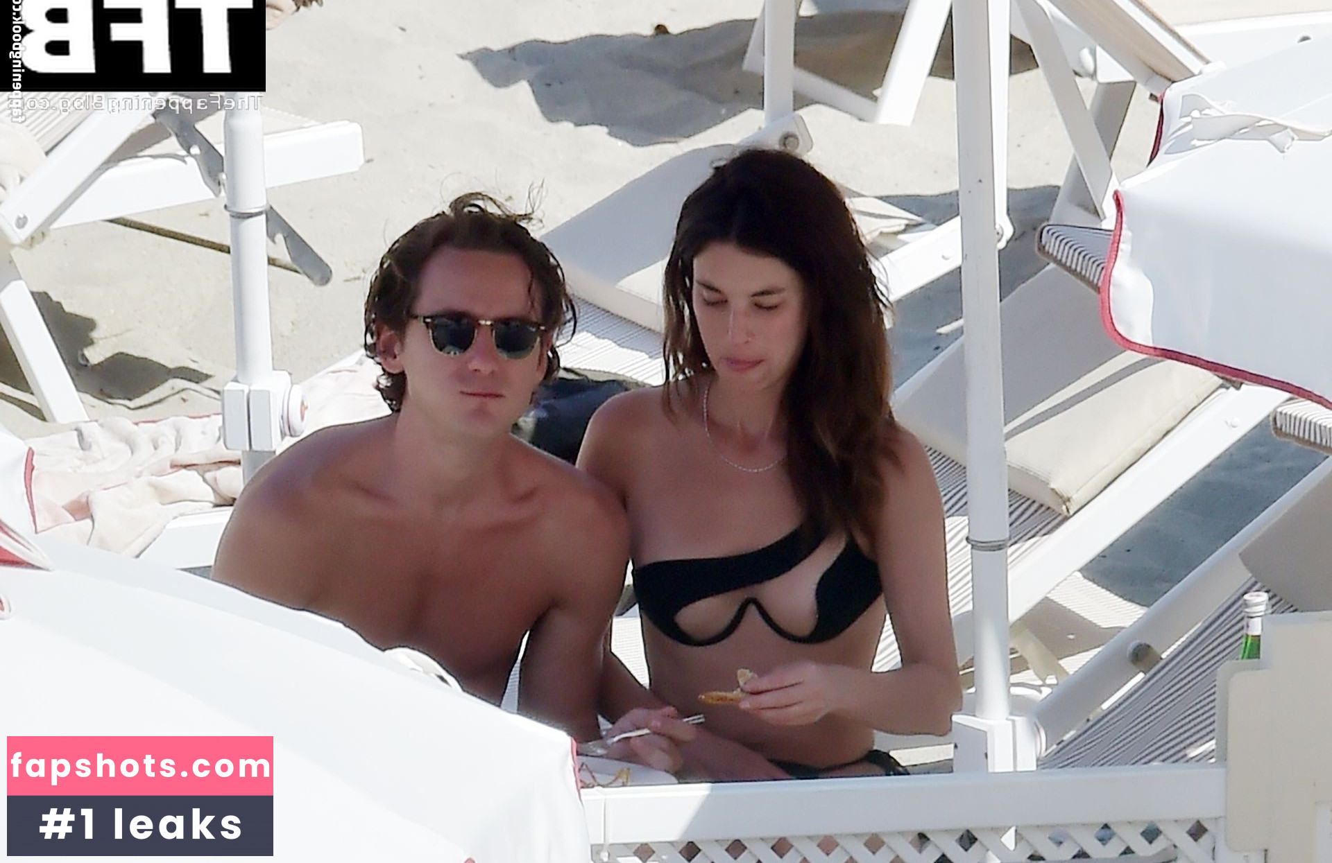 Rainey Qualley gallery photo #35