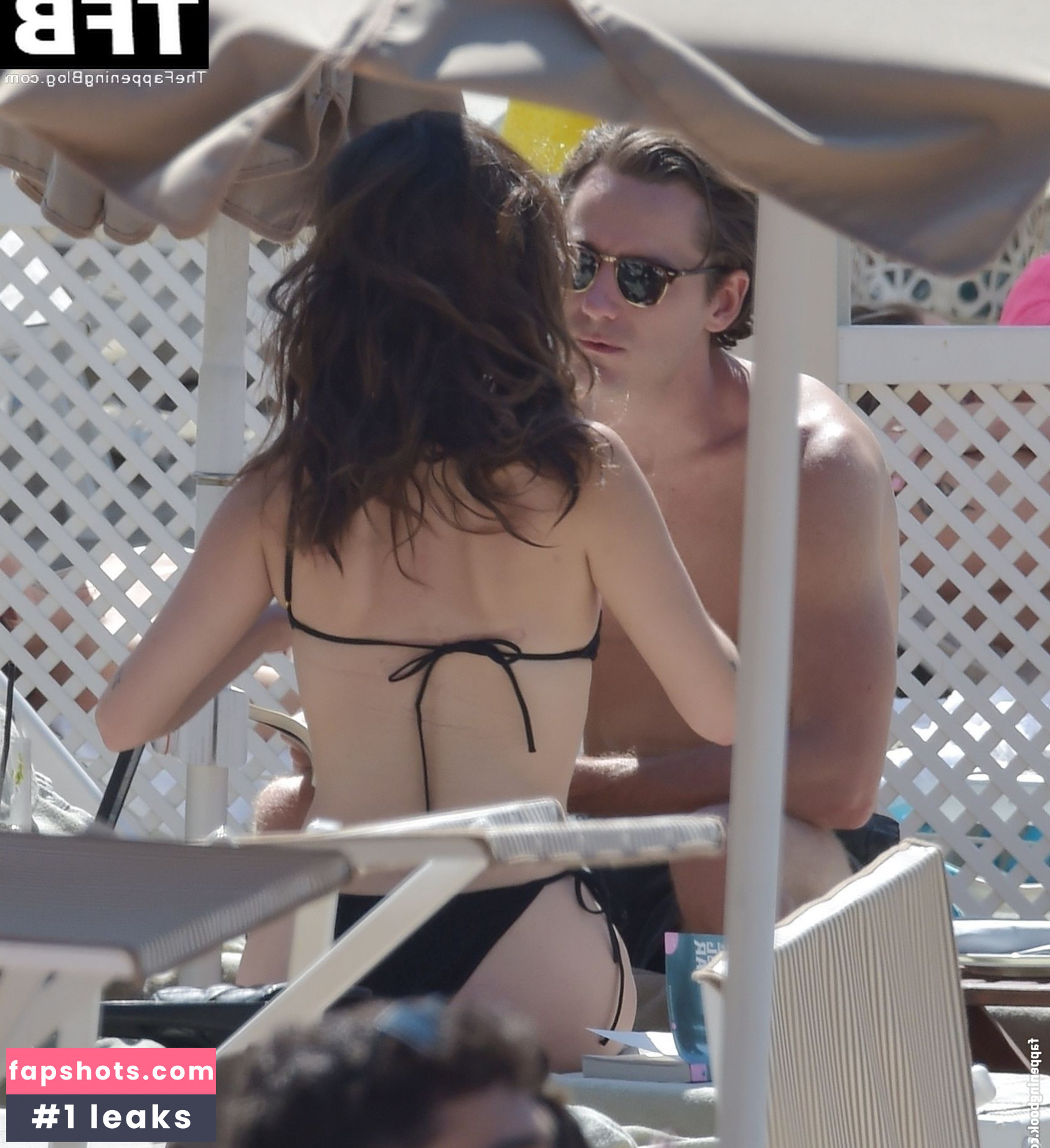 Rainey Qualley gallery photo #37