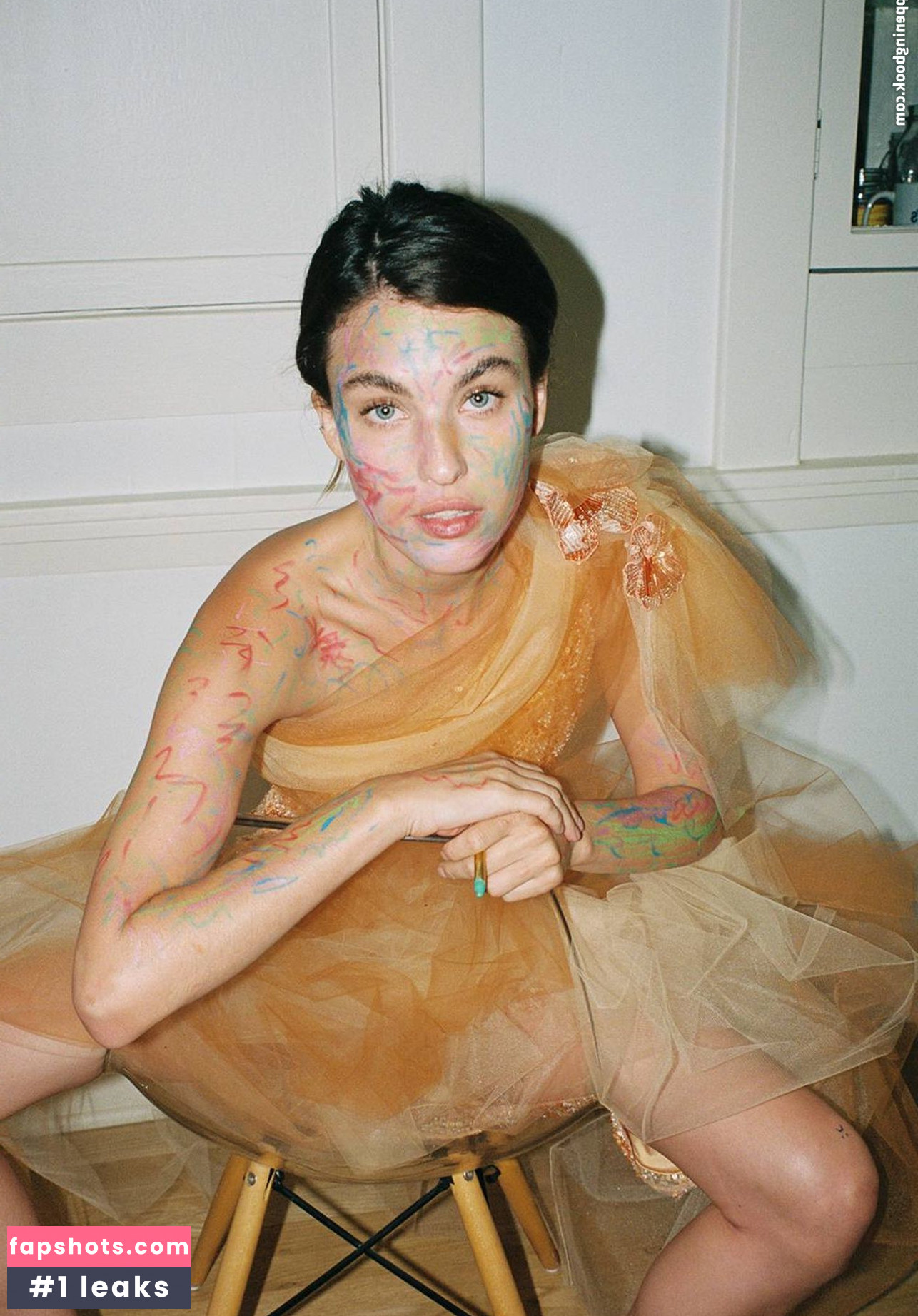 Rainey Qualley gallery photo #50