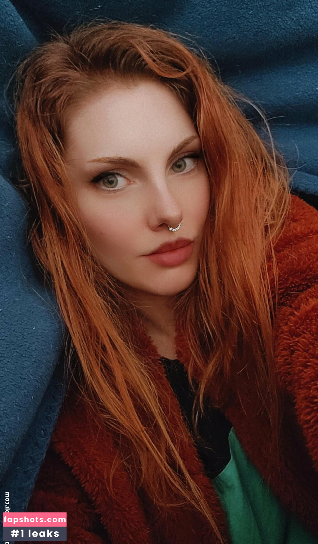 Rainia Belle gallery photo #18