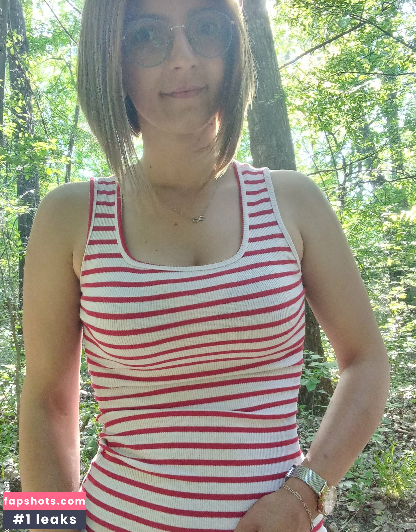 Raluca gallery photo #6