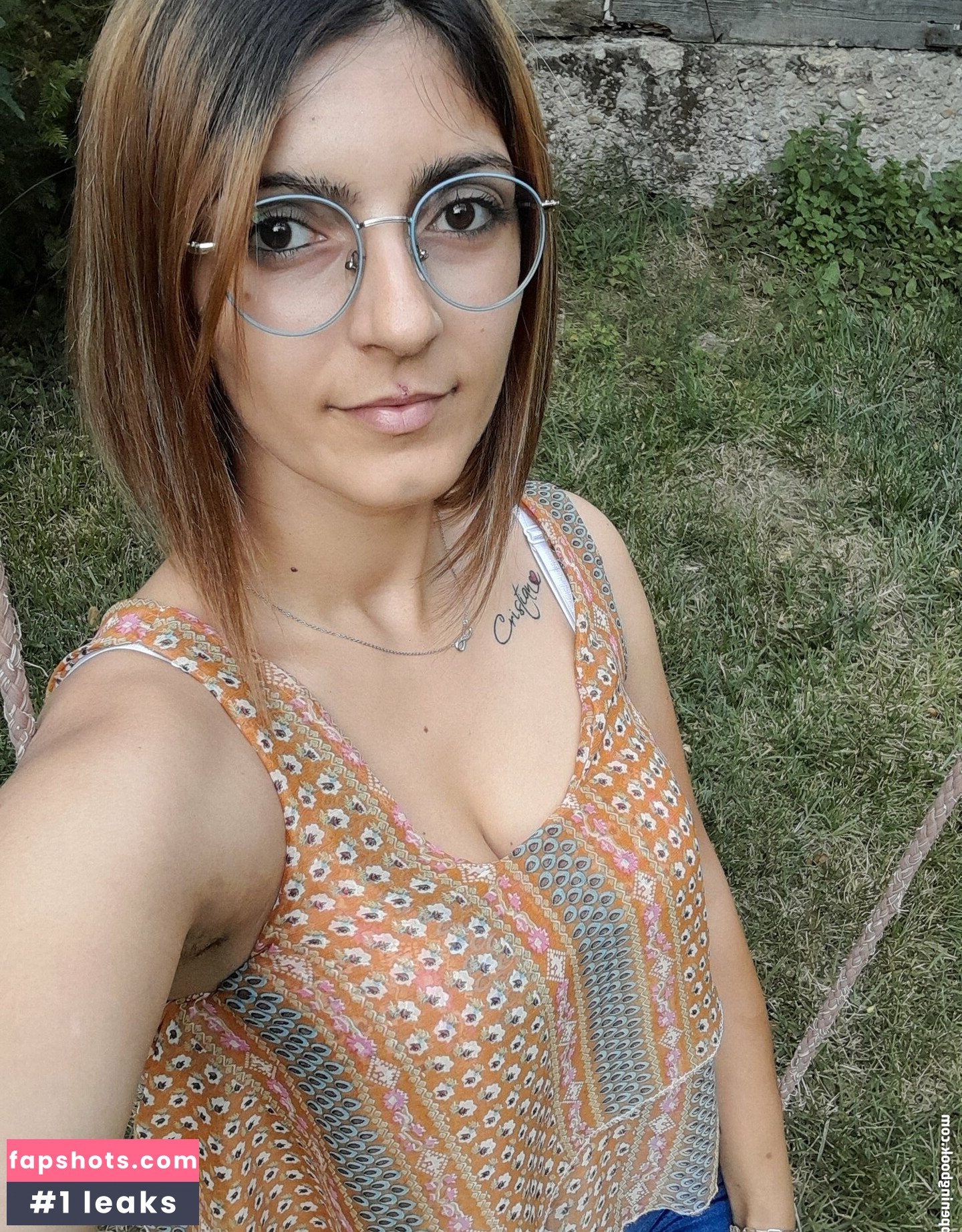 Raluca gallery photo #10