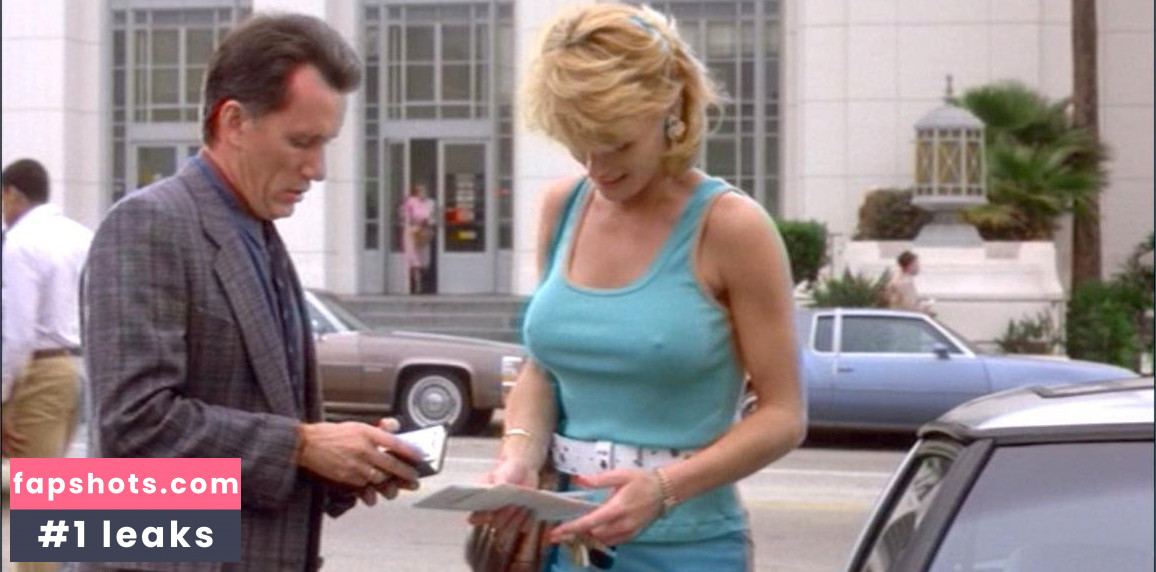 Randi Brooks gallery photo #35