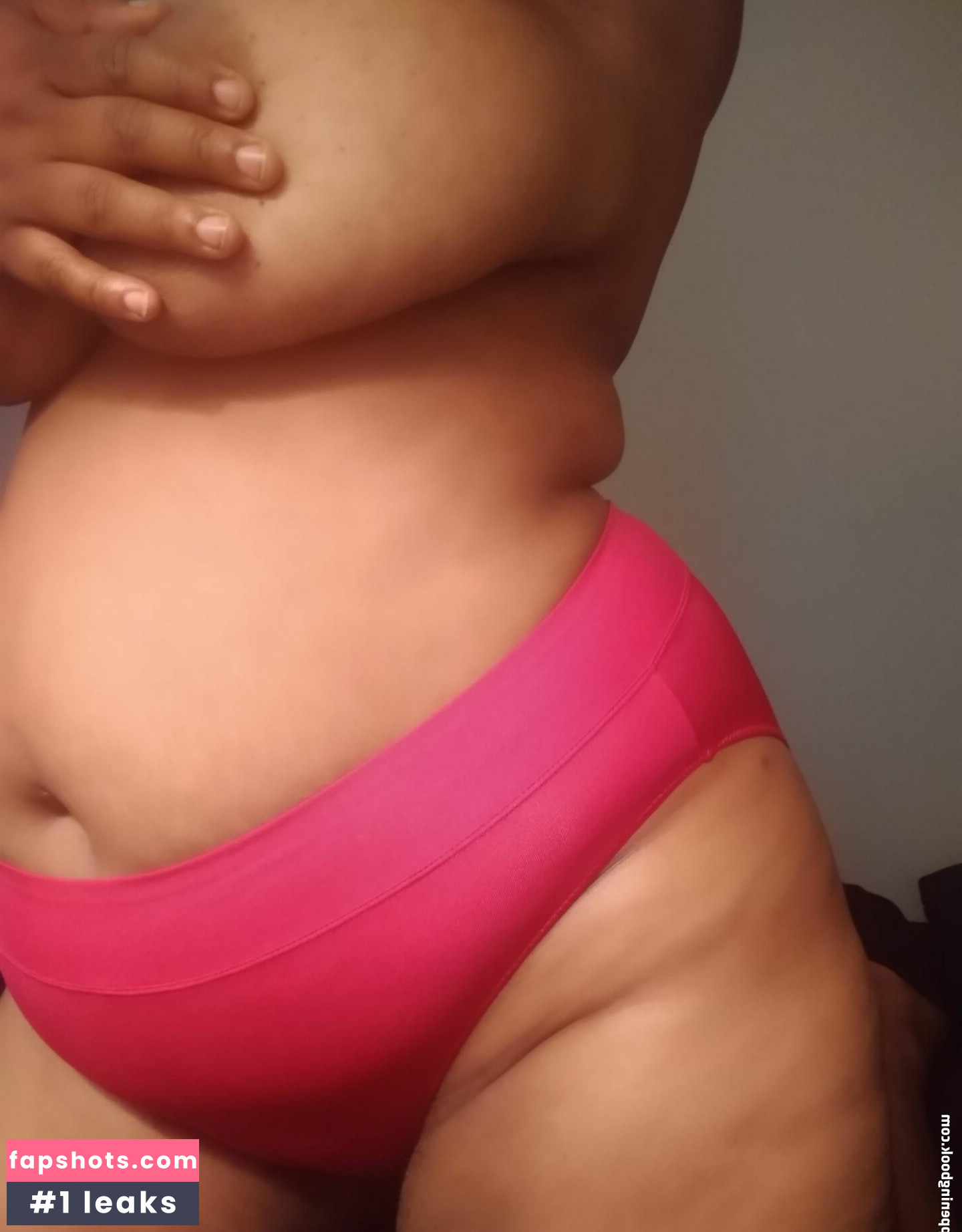 randiraige gallery photo #7