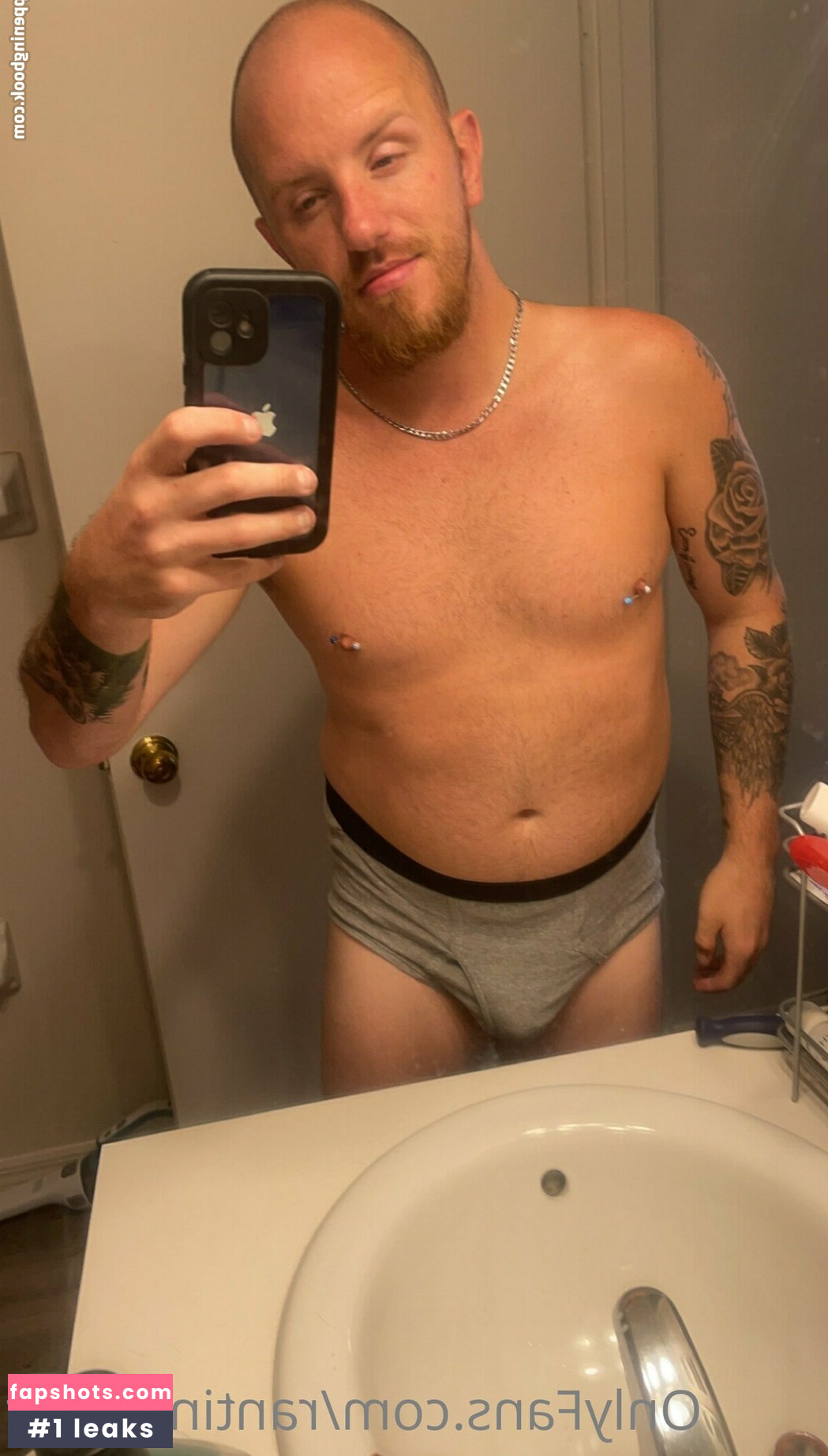 ranting_riley gallery photo #11