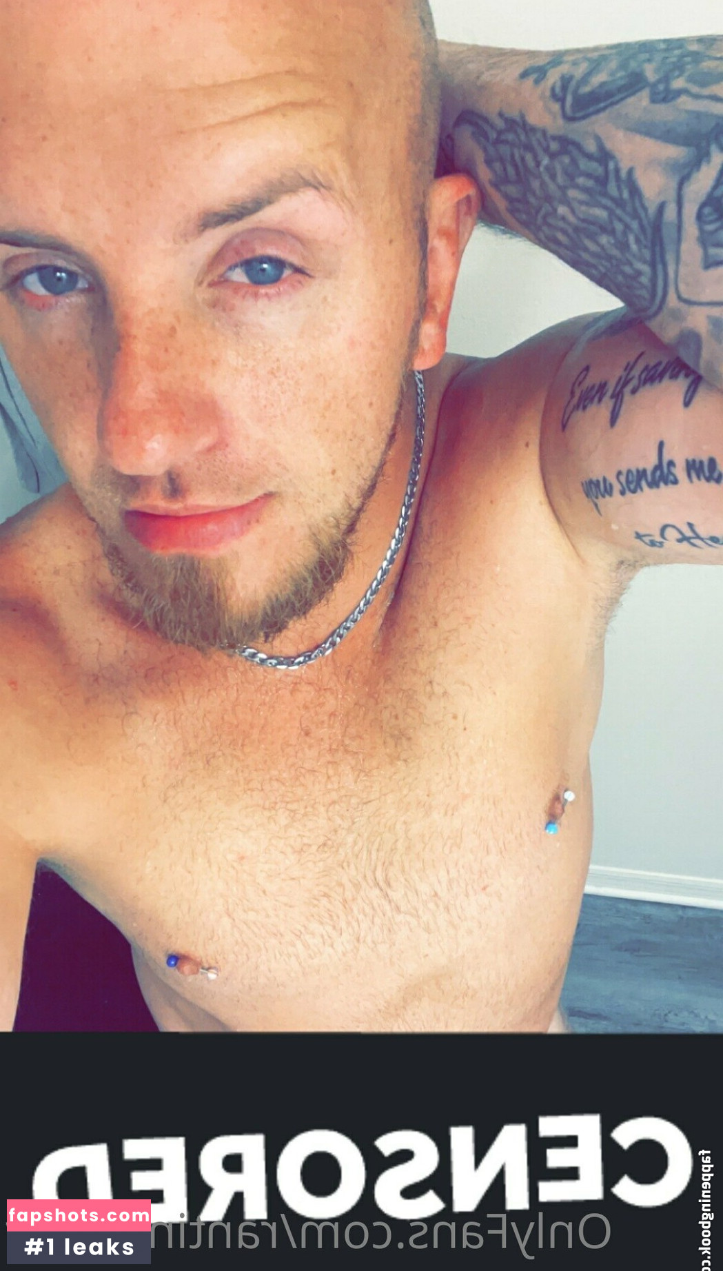 ranting_riley gallery photo #7